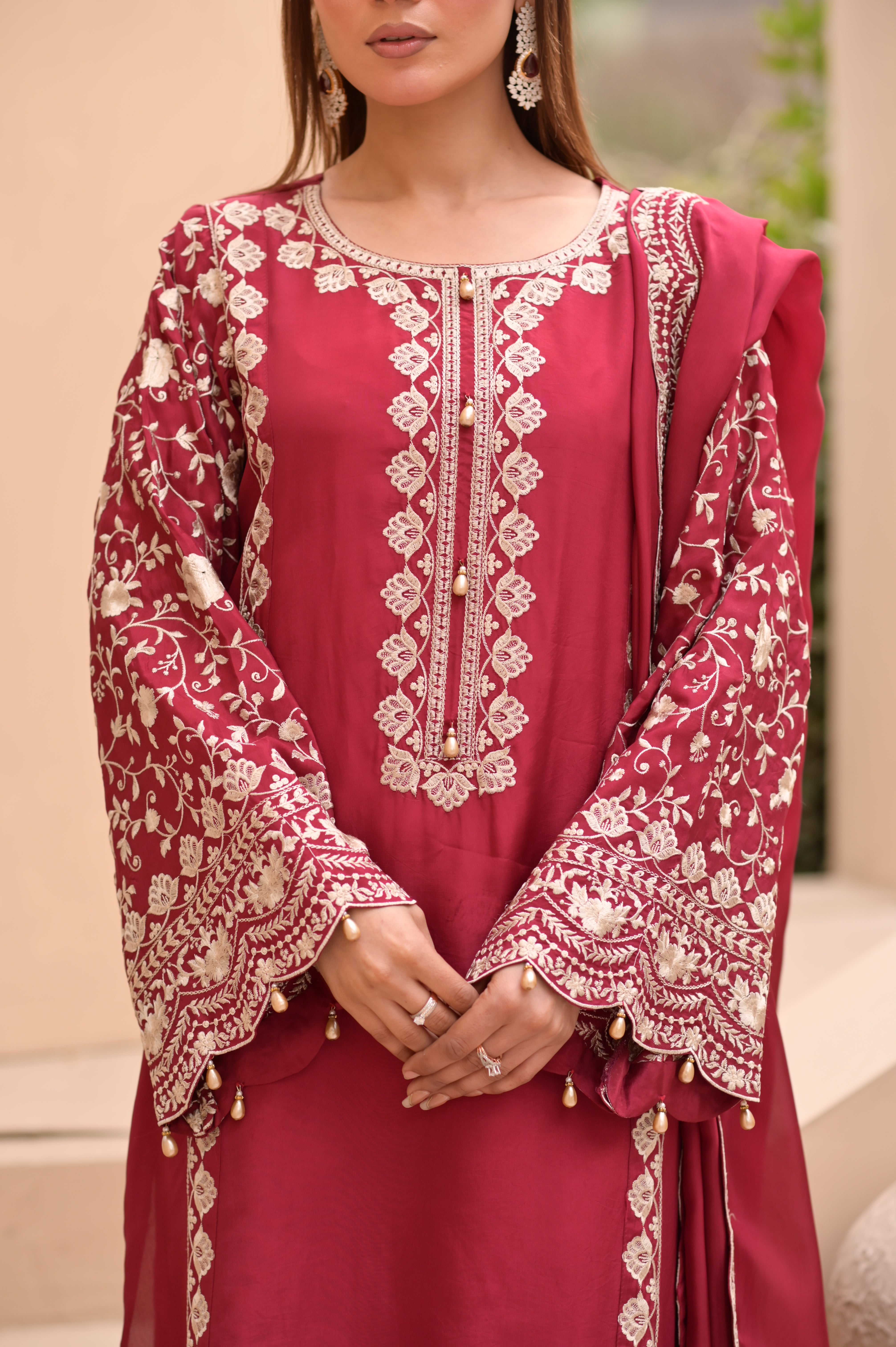 Noor-e Maroon – Premium Sheesha Silk 3-Piece