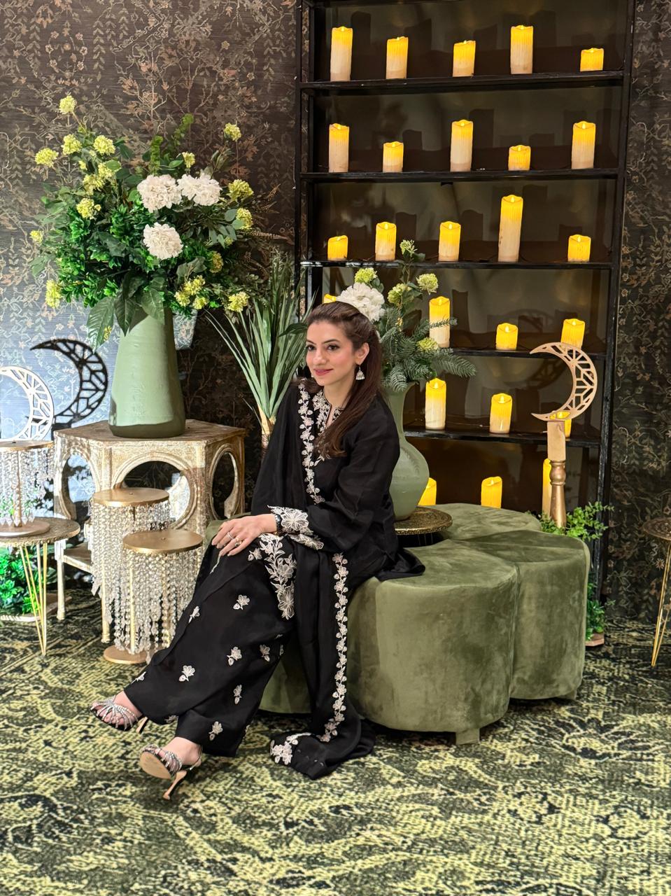 Noor-e-Black – Monochromatic Embroidered Sheesha Silk Set