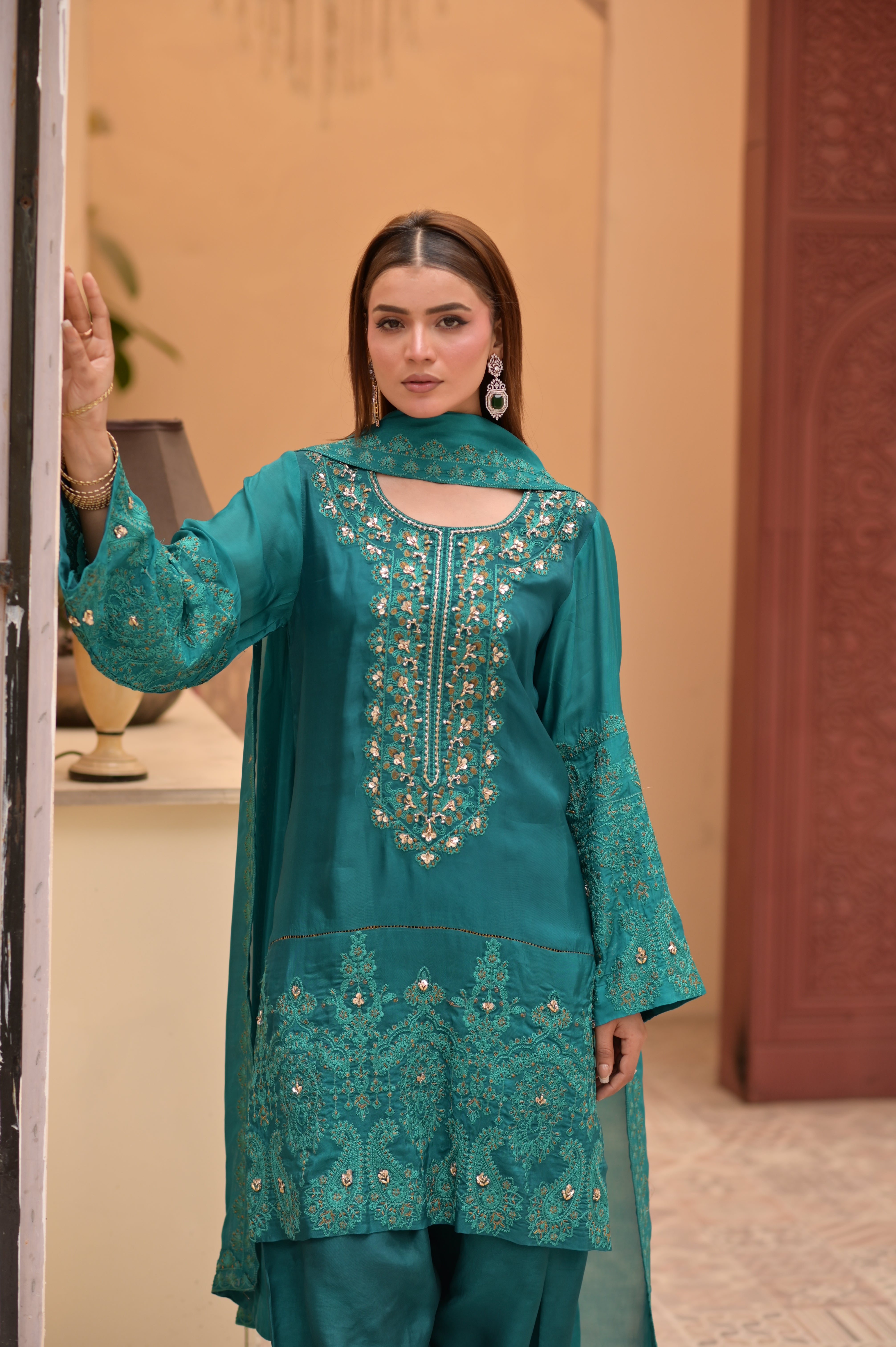 Noor-e-Emerald – Embroidered Sheesha Silk 3-Piece Set