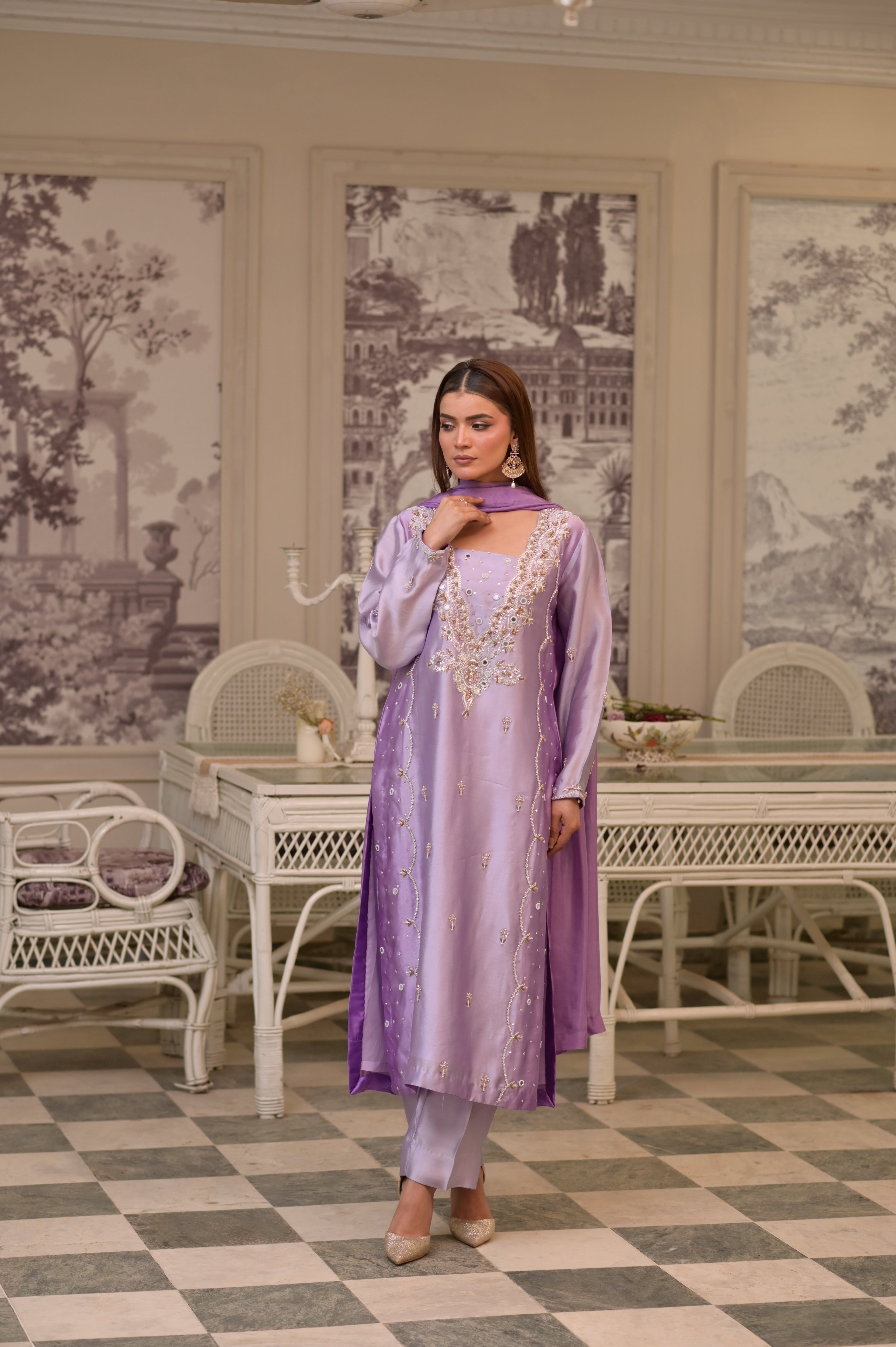 Noor-e-Lavender – Radiant Sheesha Silk Embroidered Set
